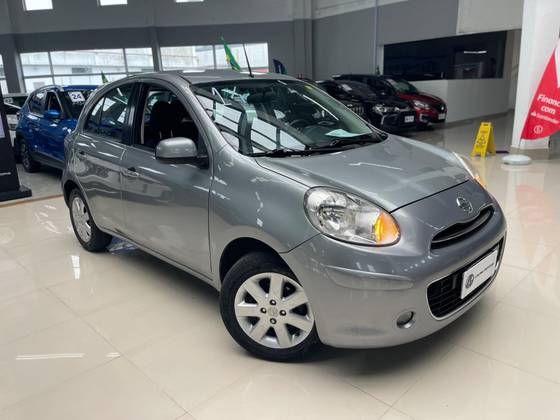 NISSAN MARCH 1.6 SV 16V FLEX 4P MANUAL